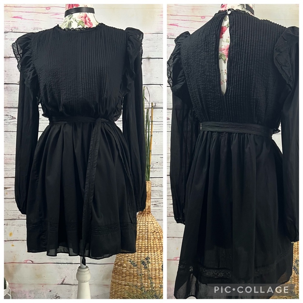 Aritzia Wilfred ‘Elia’ Dress in Black